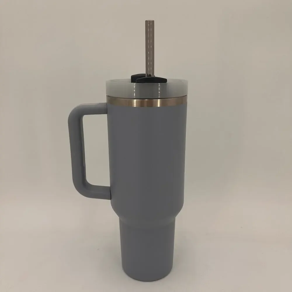 Stanley Blue The Quensher H2.0 The Flowstate 40 oz Tumbler NWOT